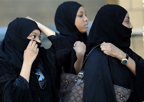 women in saudi arabia